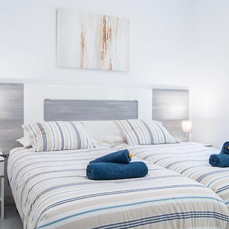 Riverside Triana Apartment Sevilla Exteriör bild
